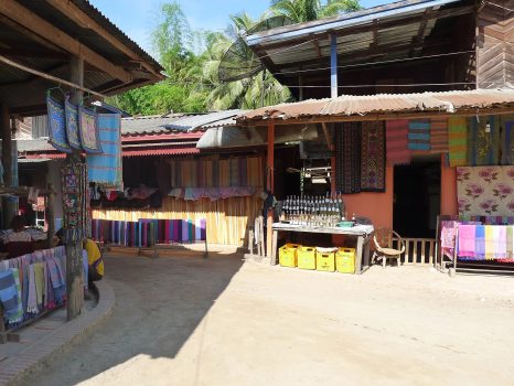 Ban Xang Hai - Alcohol village close to Luang Prabang